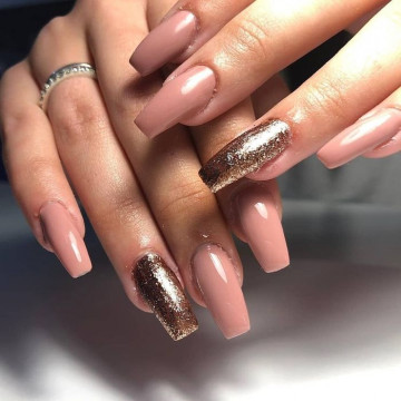 Unghii cu gel
